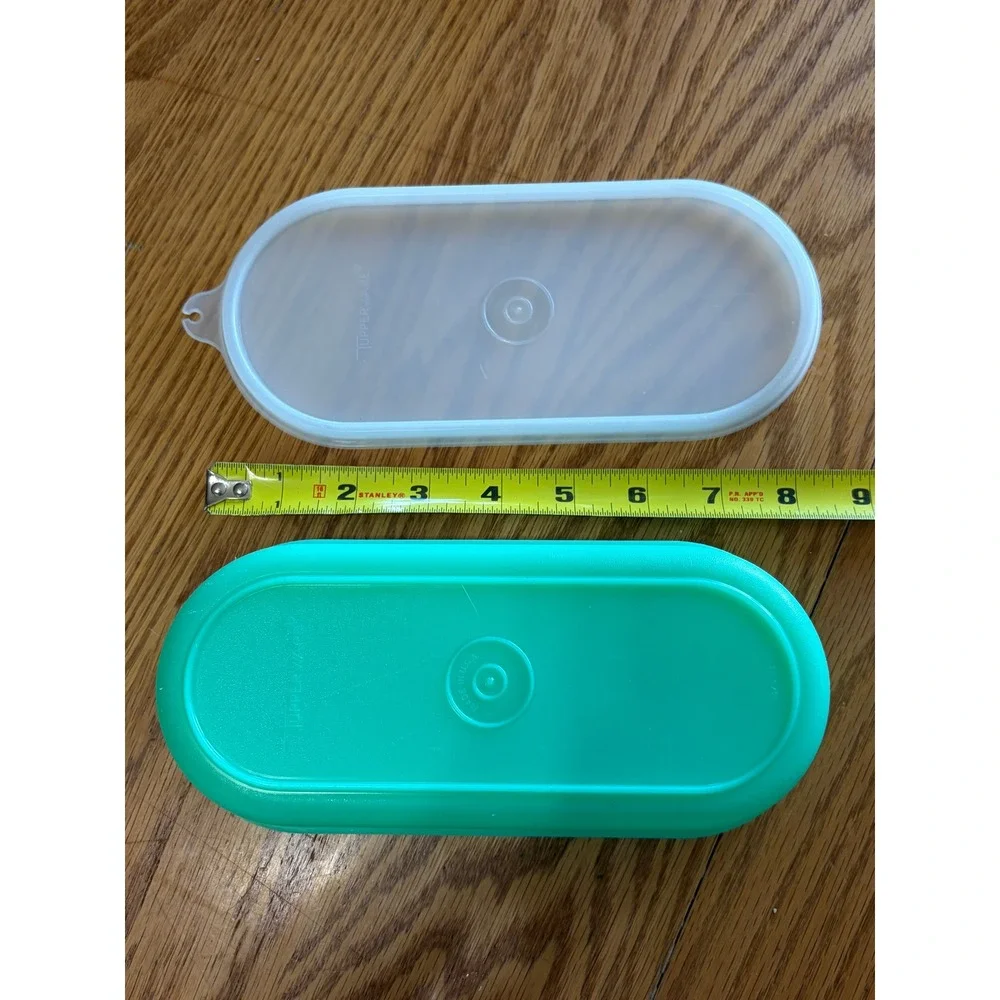 Tupperware Vintage Teal Green Oval Storage Container 1375-13 w Sheer Lid 1376-15